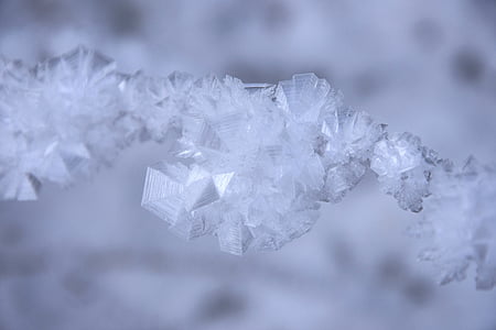 white crystals selective-focus photography thumbnail