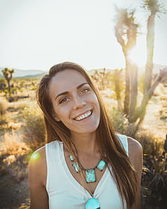 portrait photography of woman thumbnail