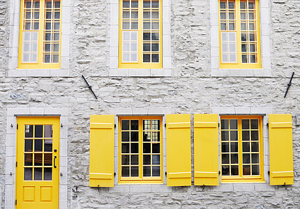 Walls and Windows in Quebec City, Canada thumbnail