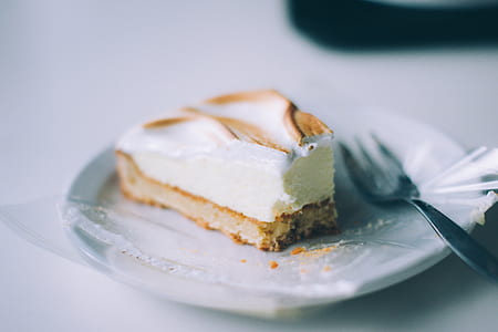 white ceramic plate thumbnail