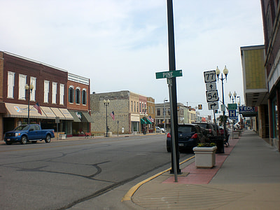 Main Street in El Dorado, Kansas thumbnail