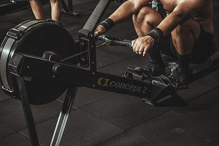 black Concept rowing machine thumbnail