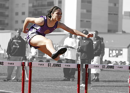 Woman in Purple Tank Top Run Olympics Games thumbnail