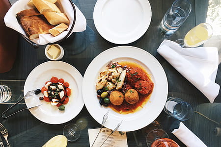 Restaurant Dinner thumbnail