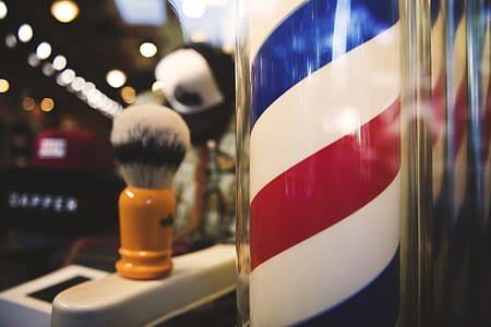 rule of thirds photography of barber's outdoor lamp thumbnail