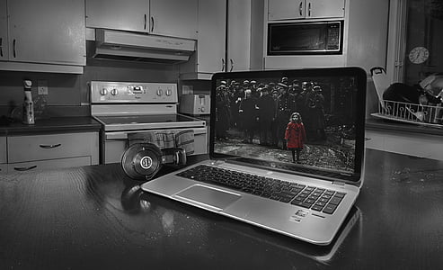 gray and black laptop computer with turned-on screen thumbnail