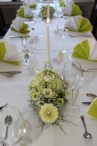 Table Decoration, Floral Arrangement thumbnail