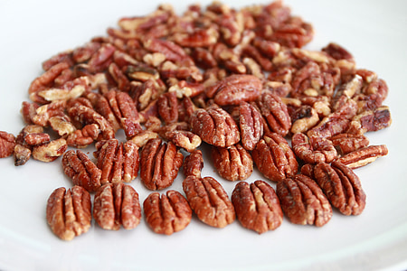 bunch of nuts thumbnail