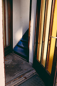 Old entrance door thumbnail