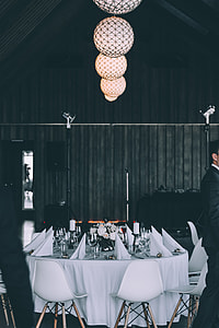 white theme table settings thumbnail