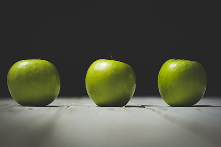 Green apples thumbnail