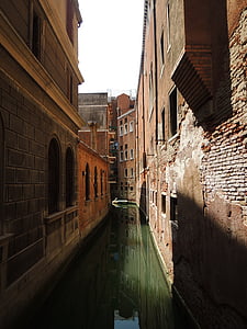 Venice Canal, Italy during daytime thumbnail