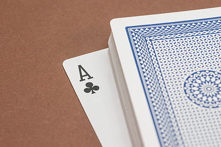 Ace of Cloves playing card thumbnail