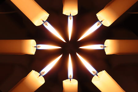 round candle thumbnail