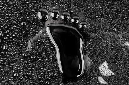 footprint on wet surface thumbnail