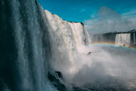 Waterfalls With Rainbow thumbnail