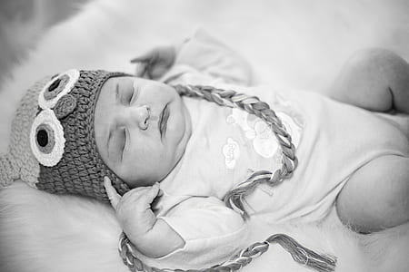 baby sleeping thumbnail