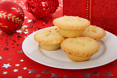 muffins on ceramic plate thumbnail