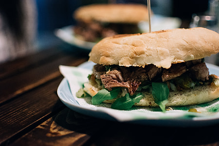Argentinian beef steak sandwich thumbnail