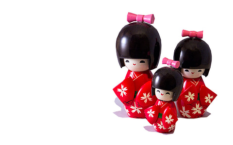 three Japanese women figurines thumbnail