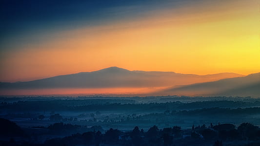 landscape photography of mountains thumbnail