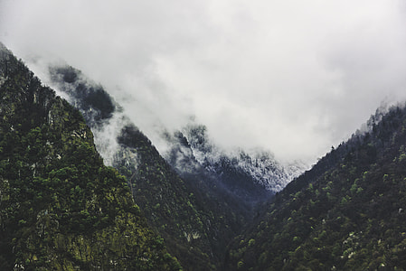green mountains with clouds thumbnail