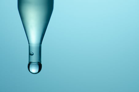clear glass bottle thumbnail