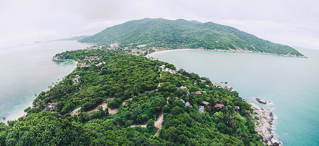 aerial view of green island thumbnail