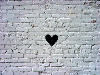 black heart digital wallpaper thumbnail