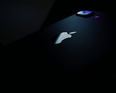 space gray iPhone 8 Plus thumbnail