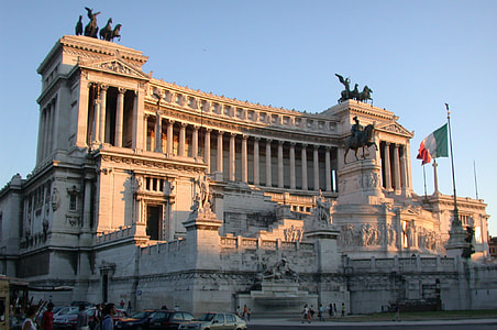 Monument to Vittorio Emanuele II thumbnail