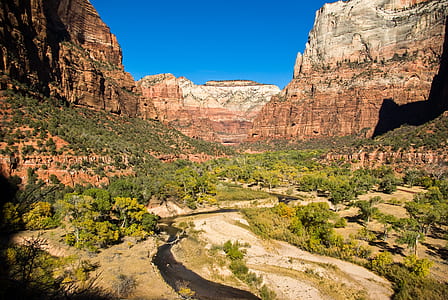 aerial view of Grand Canyon thumbnail