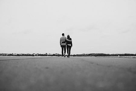 man and woman hugging thumbnail