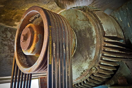 round grey and brown metal industrial machine thumbnail