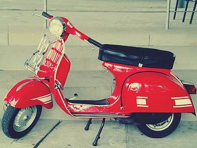 red and black motorcycle thumbnail