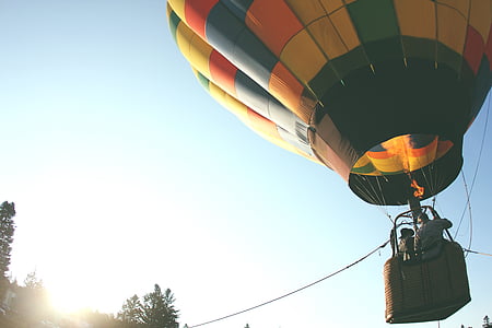 person on hot air balloon thumbnail