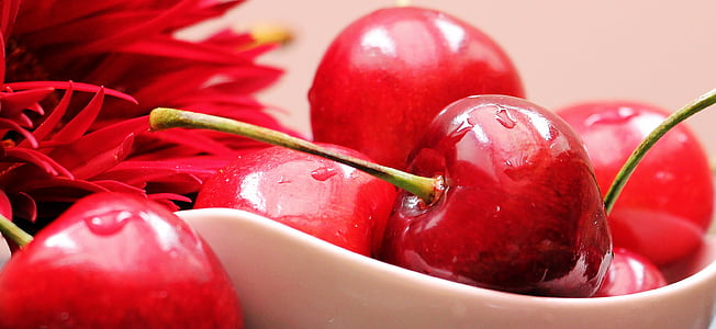 red cherries thumbnail