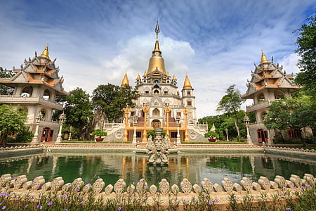 photography of temple thumbnail