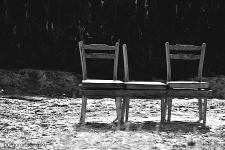 grayscale photo of old bench thumbnail