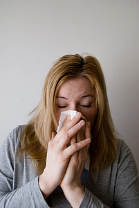 woman wearing gray shirt thumbnail