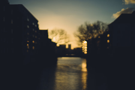 Sunset in town thumbnail
