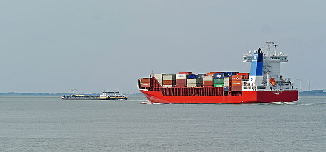 red cargo ship thumbnail