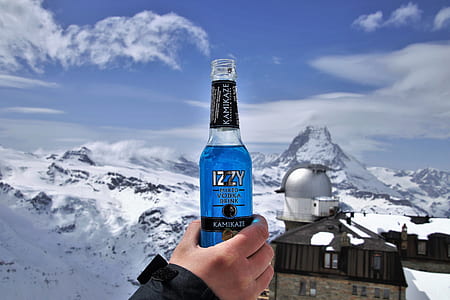 person holds Izzy bottle thumbnail