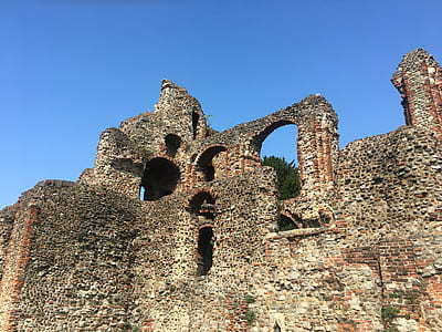 gray bricked ruins thumbnail