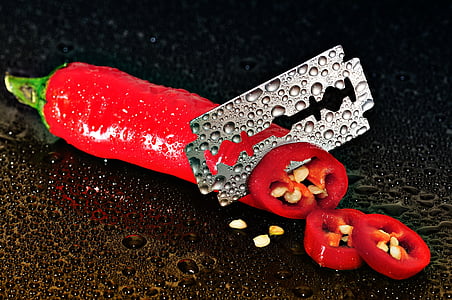 blade in cut chilli thumbnail