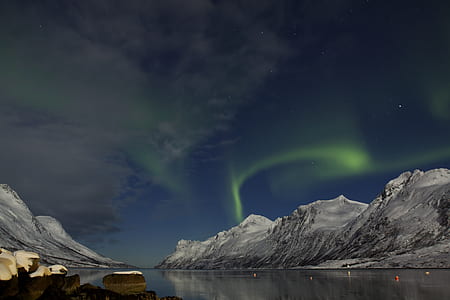 aurora borialis photo of mountain thumbnail