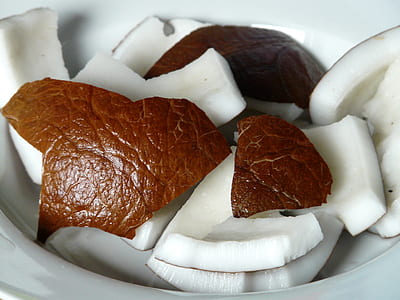 closeup photography of coconut fruit thumbnail