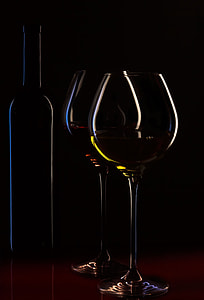 Dark wine glasses thumbnail