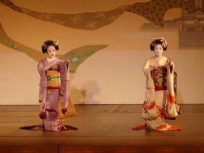 two woman wearing Kimono dress ceramic figurines thumbnail