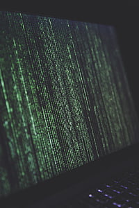 turn on laptop computer thumbnail